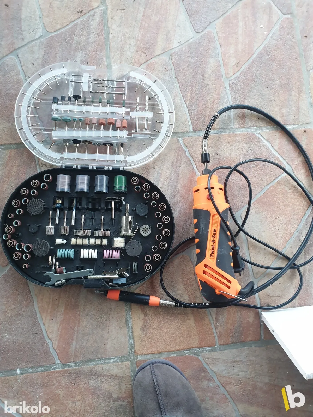 Scie Twist Multifonction Renovator – Parfaite Pour Bricoler ! (état Quasi Neuf)